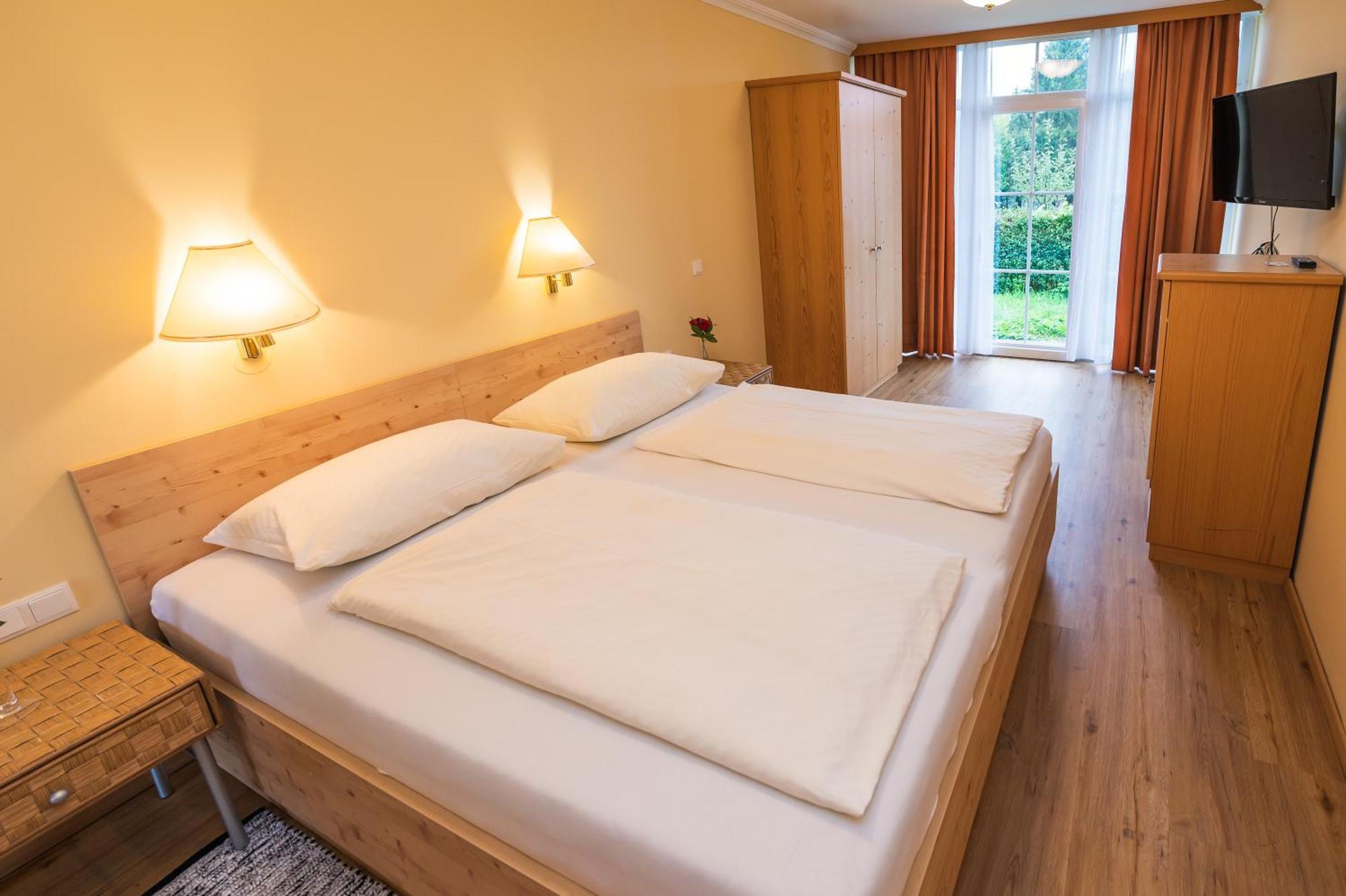 Ferien Beim Treiber Hotell Bad Tatzmannsdorf Rom bilde