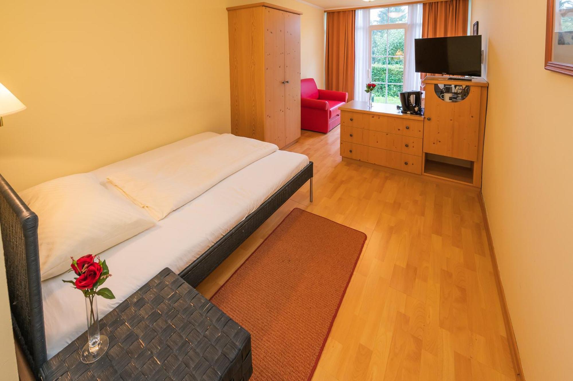 Ferien Beim Treiber Hotell Bad Tatzmannsdorf Rom bilde