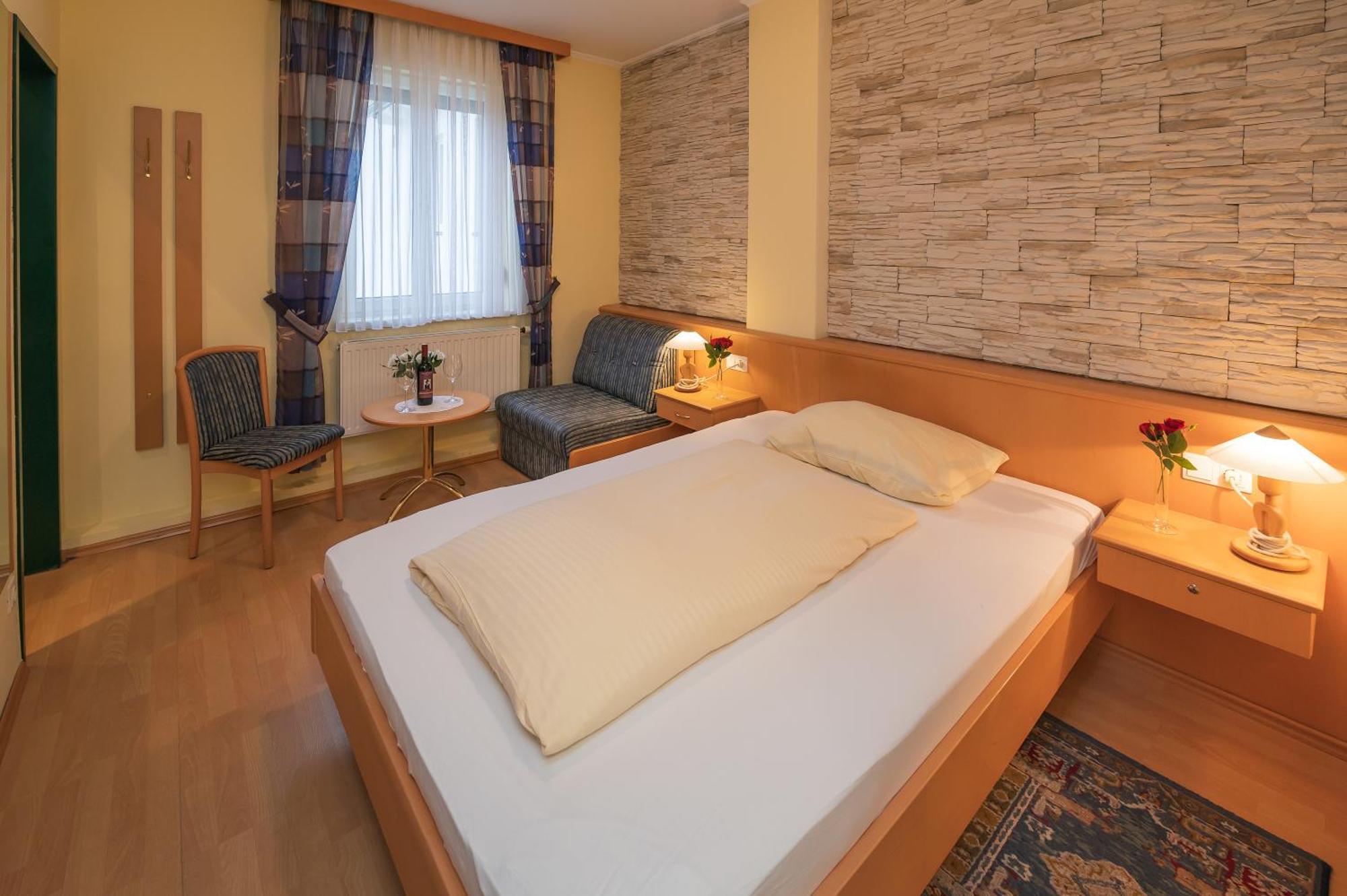 Ferien Beim Treiber Hotell Bad Tatzmannsdorf Rom bilde